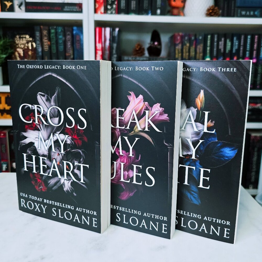 Roxy Sloane - The Oxford Legacy Trilogy (PAPERBACK)